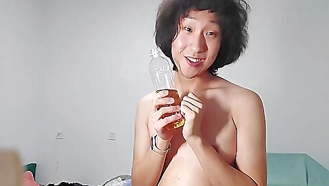 Asian babe enjoys licking and fucking in stockings