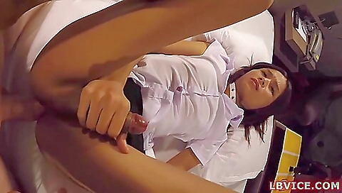 Asian brunette gets penetrated in her ass and pussy